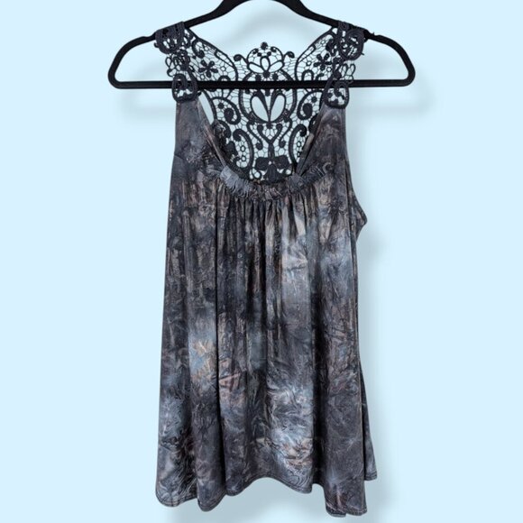 Charlotte Russe Dark Sleeveless Top - Picture 4 of 7